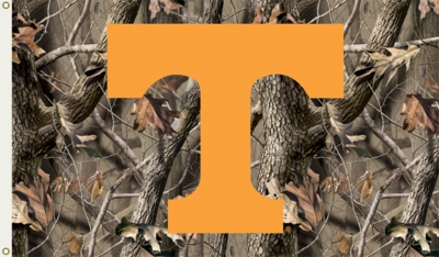 Tennessee Volunteers 3' x 5' Flag with Grommets - Realtree Camo - Click Image to Close