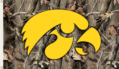 Iowa Hawkeyes 3' x 5' Flag with Grommets - Realtree Camo - Click Image to Close