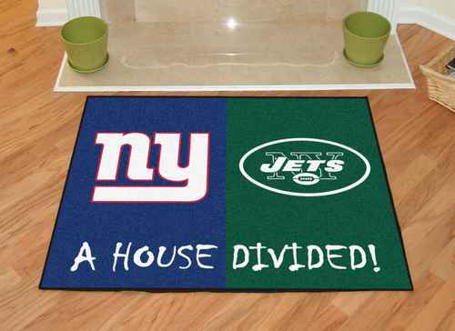 New York Giants - New York Jets House Divided Rug - Click Image to Close