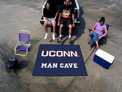 University of Connecticut Huskies Man Cave Tailgater Rug - Click Image to Close