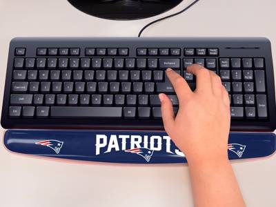 New England Patriots Keyboard Wrist Rest - Click Image to Close