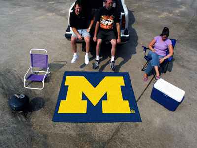 University of Michigan Wolverines Tailgater Rug - Click Image to Close